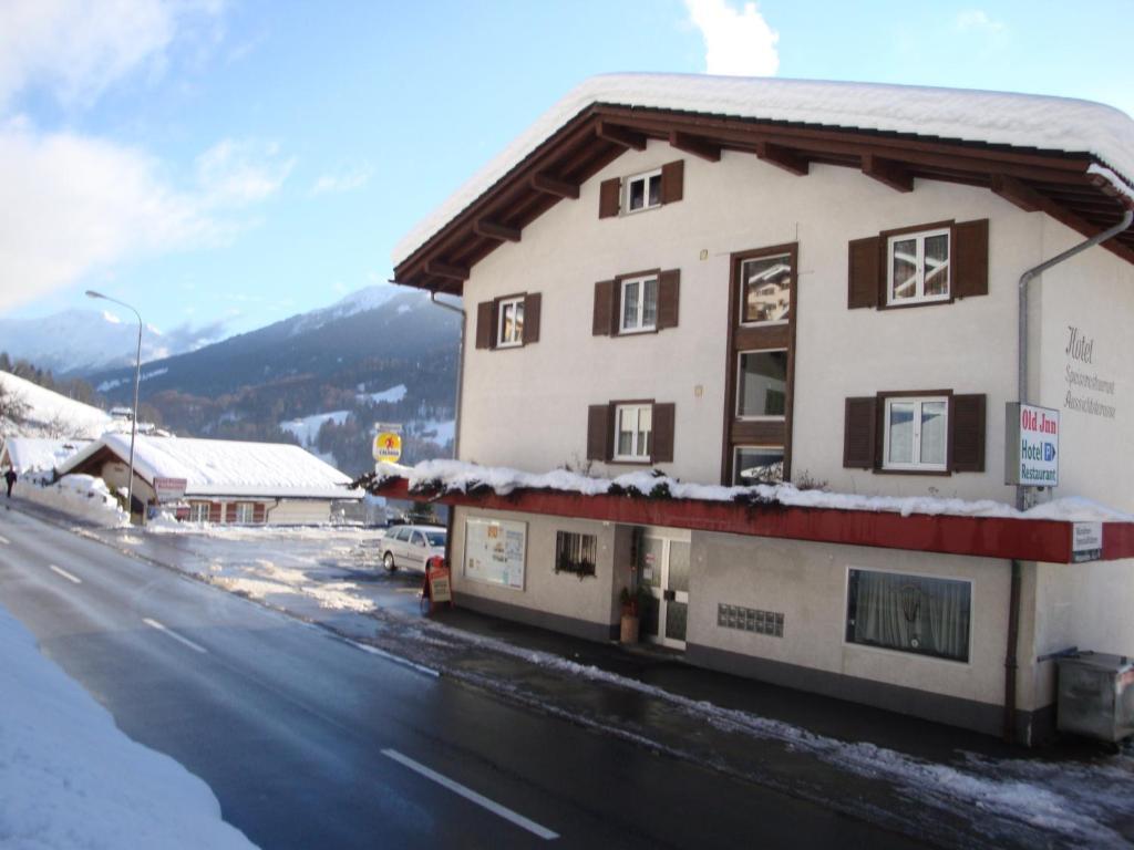 Hotel Old-Jnn Saas im Prattigau Luaran gambar