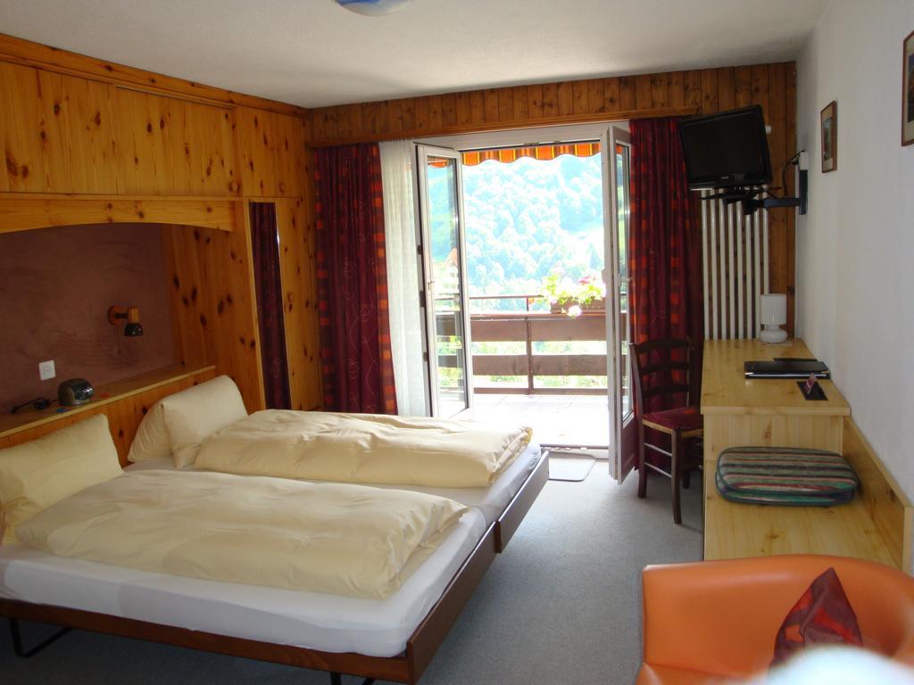 Hotel Old-Jnn Saas im Prattigau Luaran gambar
